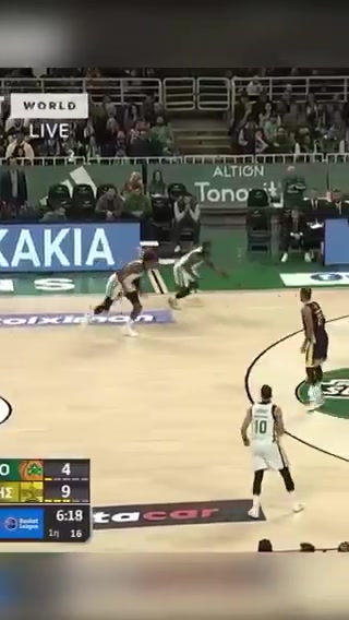 湖人舊將字母弟在歐洲打的挺瘋啊，有點(diǎn)字母哥在NBA的畫風(fēng)了