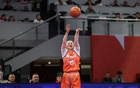 武桐桐表現(xiàn)亮眼，15分鐘高效得15分3板9助，10中6！