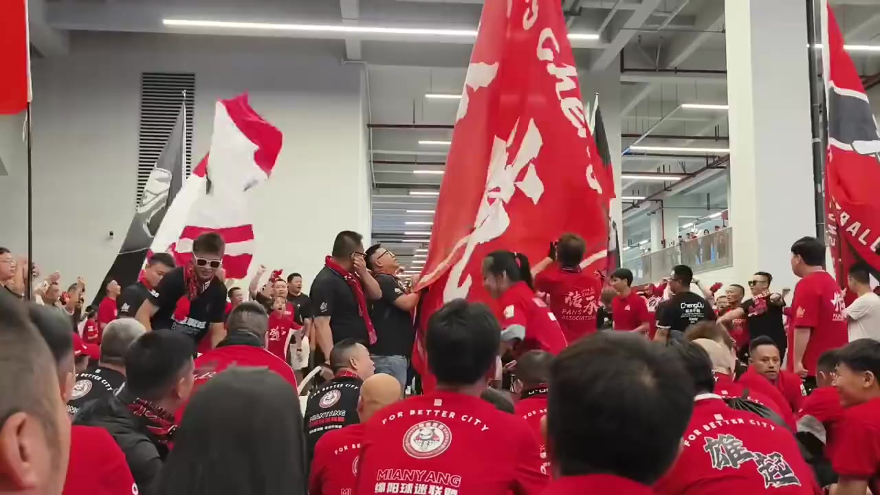 成都蓉城是亞洲最頂級(jí)的看臺(tái)氛圍嗎？