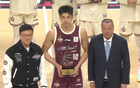 北控隊(duì)史首人，鄒雨宸高效奪MVP，張寧助攻拒搶獎。