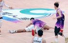 血戰(zhàn)CBA！山東四連殺，高詩巖罰離場！