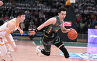 張鎮(zhèn)麟高助20分，遼寧勝深圳，三連勝。