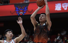 劉毅助威，山東男籃98-77勝?gòu)V州，三連勝！