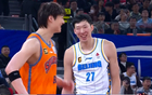京滬對決慘烈，罰球懸殊，北京10連勝被上海22分逆轉(zhuǎn)。