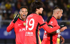 中超戰(zhàn)報(bào)：衛(wèi)冕冠軍失分，浙江大勝，云南3-4深圳。