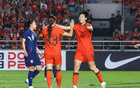 中國女足5-1大勝泰國，00后戴帽奪冠！