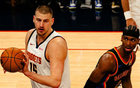 年薪高，NBA球星退步快，食之無味棄之可惜，即將退役。