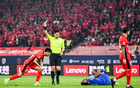 馬寧本季數據對比：中超4場27黃3紅，亞冠7場23黃1紅。