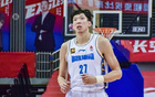 周琦表現(xiàn)佳，防守高效，9中5得13分10板3助1帽。