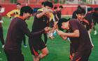 徐布勞受傷，伊萬選材試錯，王子銘邊鋒，楊明洋邊前衛(wèi)。