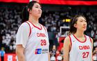 中國(guó)女籃大勝，一人失意僅得2分，球迷失望。
