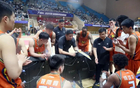 香港金牛賽況緊張，四冠王退賽，僅剩八隊角逐，堅持待解。