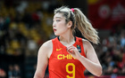 女籃新動(dòng)態(tài)！李夢身影亮相國家隊(duì)海報(bào)，引回歸猜測。