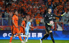 烏龍點(diǎn)球勝，玉昆2-1杜康