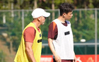 國足戰(zhàn)日本或變五后衛(wèi)，邊翼人選顯露，后腰組合待解