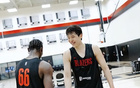 香港混血中鋒助戰(zhàn)公牛NBA夏聯(lián)，CBA狀元實力引矚目