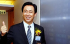 許家印為新基地剪彩，威脅皇馬不踢友誼賽。前員工：免費(fèi)剪彩。