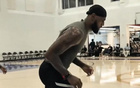 新款LeBron 23訓練上腳體驗，老詹簽名鞋顏值搶眼。