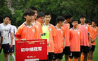 新民晚報足球賽上海賽區(qū)結(jié)束，老隊(duì)奪冠，期待全國賽！